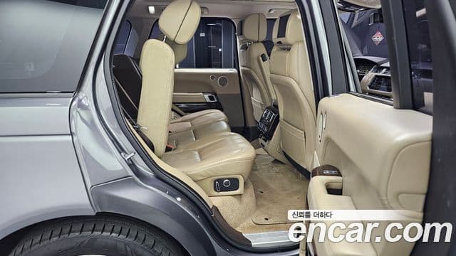 Land Rover Range Rover 4세대 4.4 SDV8 Vogue SE дизель, 2016 12