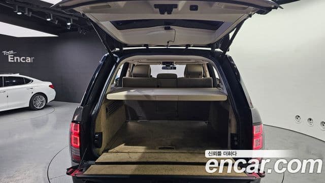 Land Rover Range Rover 4세대 4.4 SDV8 Vogue SE дизель, 2016 20