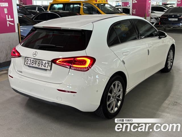 Mercedes-Benz A-класс W177 A220 хэтчбек, 2019 6