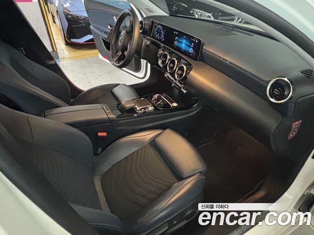 Mercedes-Benz A-класс W177 A220 хэтчбек, 2019 10