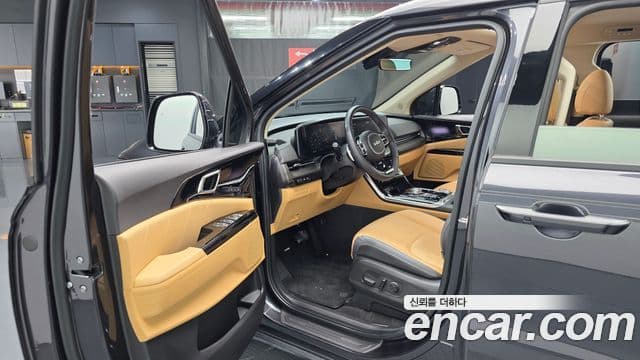 Kia Carnival 4세대 Signature, 2023 11
