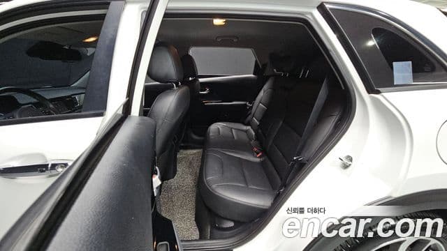 Kia Niro Prestige, 2019 12