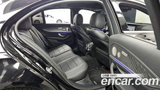 Mercedes-Benz E-класс W213 AMG Line, 2022 12