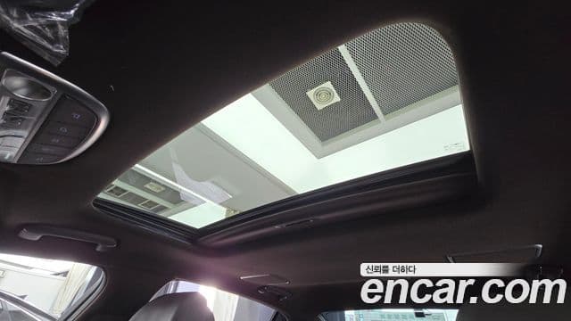 Genesis G90 Luxury, 2019 18