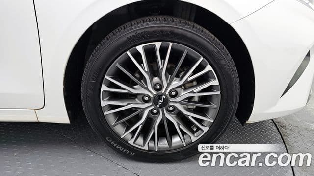 Kia The / новый New K3 2세대 Trendy, 2022 все фото