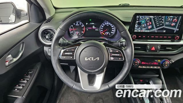 Kia The / новый New K3 2세대 Trendy, 2022 13