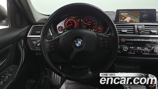 BMW 3시리즈 (F30), 2018 13