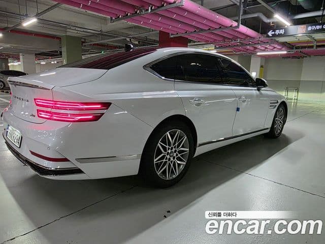 Genesis G80 (RG3) бензин 2.5 турбо AWD, 2025 8