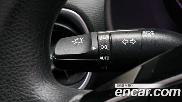 Kia The / новый New K3 2세대 Trendy, 2022 16