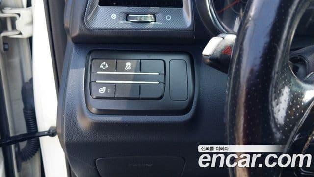 KG모빌리티(SsangYong) Tivoli дизель LX 2WD, 2017 14