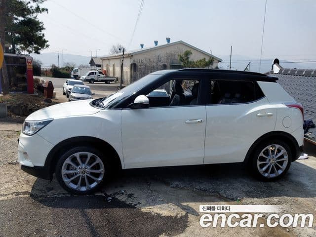 KG모빌리티(SsangYong) Tivoli дизель LX 2WD, 2017 19