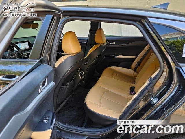 Kia K5 гибрид 3세대 Prestige, 2020 16