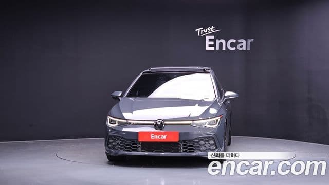 Volkswagen Гольф 8세대 2.0 GTI, 2024 3
