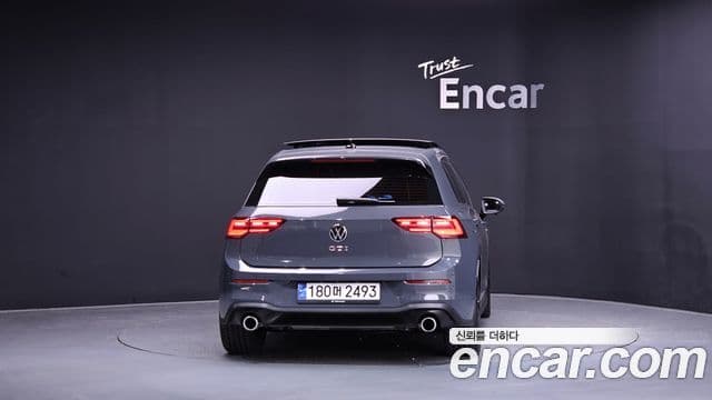 Volkswagen Гольф 8세대 2.0 GTI, 2024 4