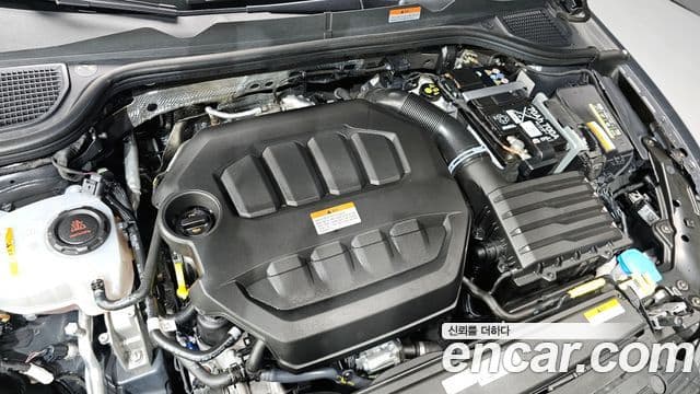 Volkswagen Гольф 8세대 2.0 GTI, 2024 6