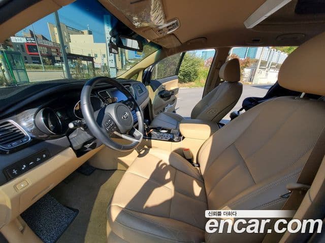 Kia The / новый New Carnival Special, 2019 6