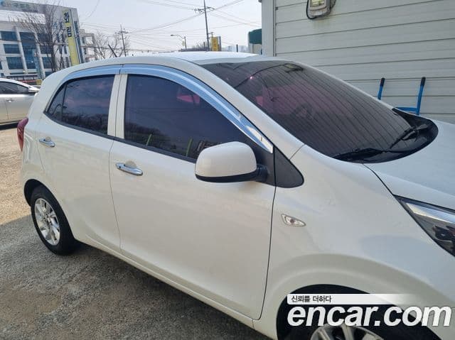 Kia All New Morning (JA) Luxury, 2017 3