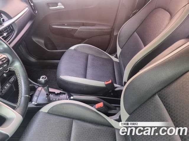 Kia All New Morning (JA) Luxury, 2017 10