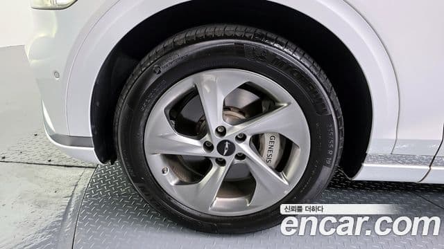 Genesis GV70, 2025 все фото