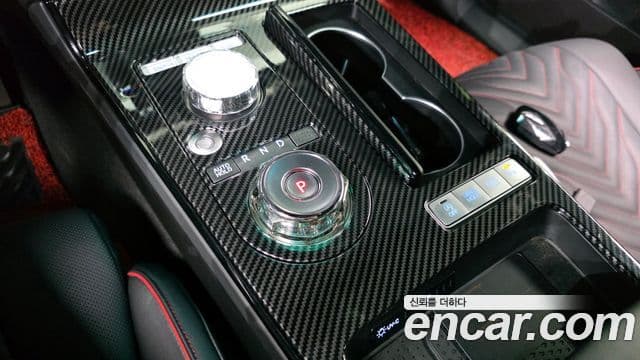 Genesis G80 (RG3) бензин 2.5 турбо 2WD, 2025 9