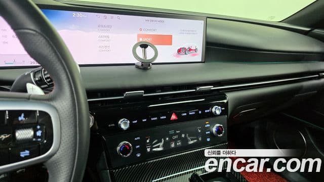 Genesis G80 (RG3) бензин 2.5 турбо 2WD, 2025 14