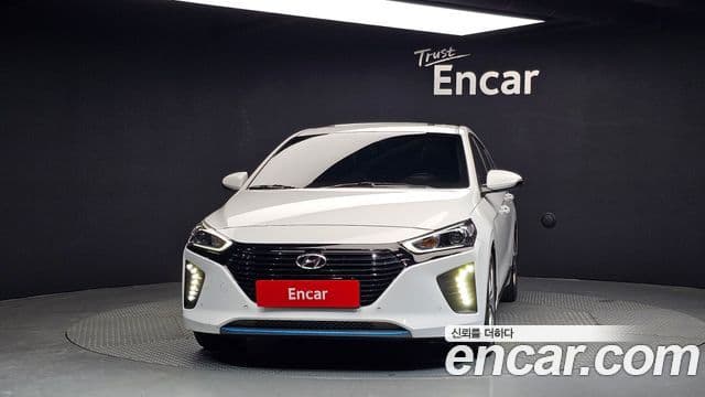Hyundai Ioniq гибрид, 2016 3