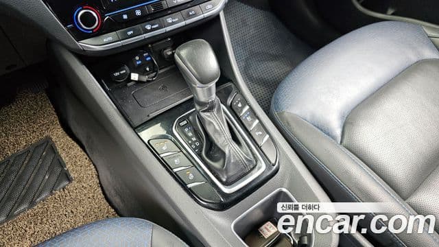 Hyundai Ioniq гибрид, 2016 9