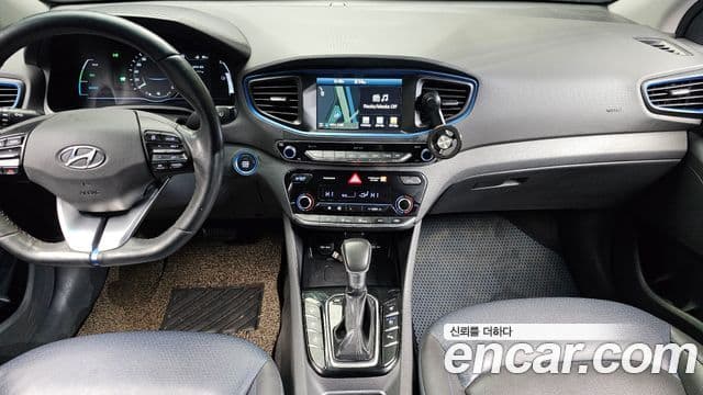 Hyundai Ioniq гибрид, 2016 14