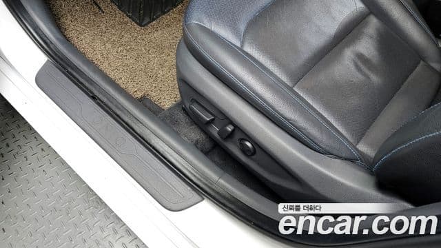 Hyundai Ioniq гибрид, 2016 17