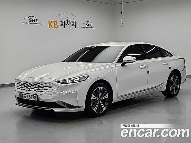 Kia K8 Noblesse Light, 2022 1