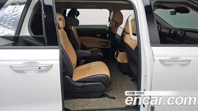 Kia Carnival 4세대 Signature, 2021 12