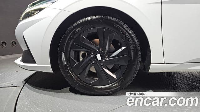 Hyundai Avante (CN7) Modern, 2023 все фото