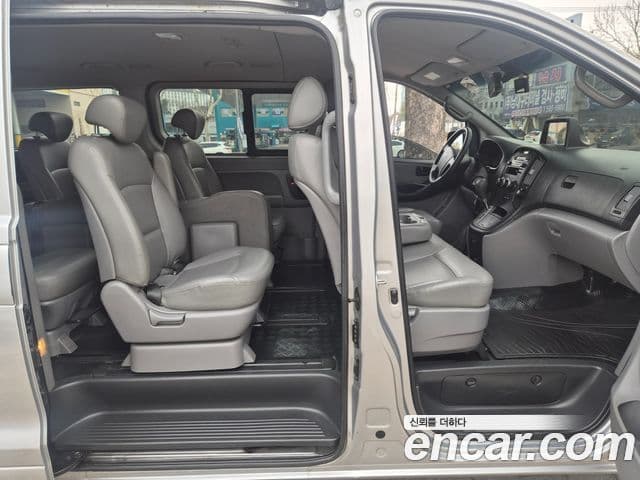 Hyundai Grand Starex CVX Deluxe, 2014 12