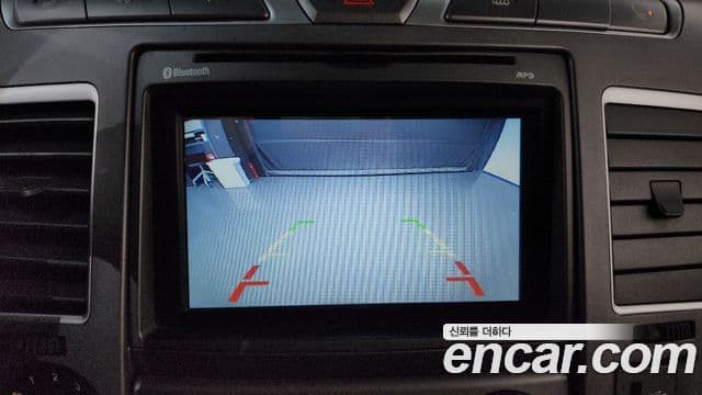 KG모빌리티(SsangYong) Korando 투리스모 4WD LT 11인승, 2014 16