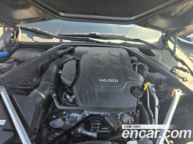 Genesis EQ900 Prestige, 2017 6