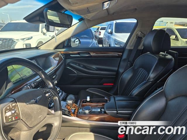 Genesis EQ900 Prestige, 2017 10