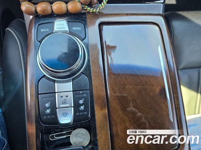 Genesis EQ900 Prestige, 2017 14