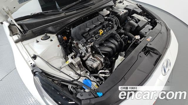 Hyundai Avante (CN7) Modern, 2023 6