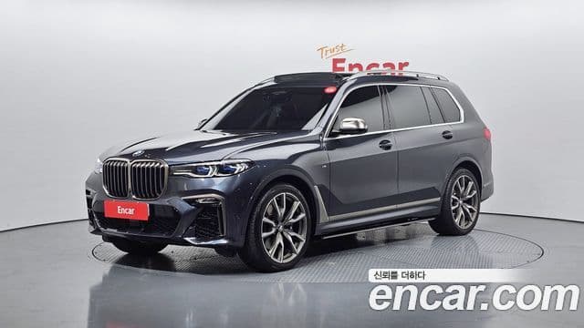 BMW X7 (G07) M50i 6인승, 2022 1