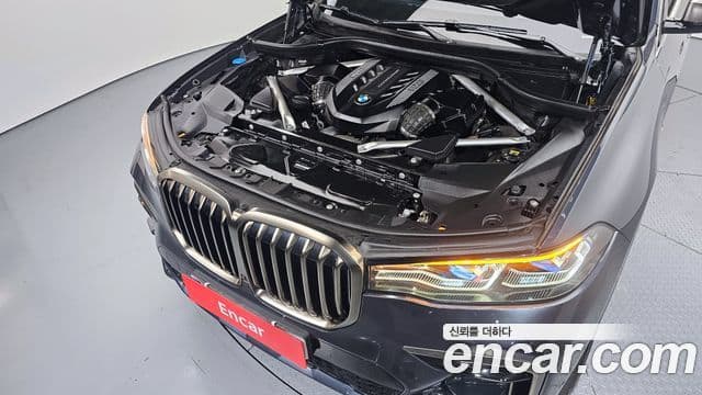 BMW X7 (G07) M50i 6인승, 2022 6