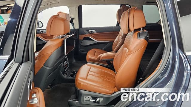 BMW X7 (G07) M50i 6인승, 2022 12