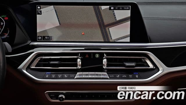 BMW X7 (G07) M50i 6인승, 2022 14