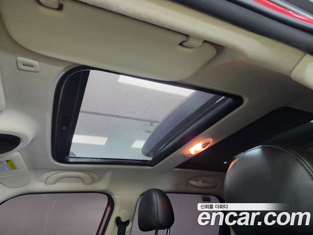 Mini Cooper D Countryman 1세대, 2016 14