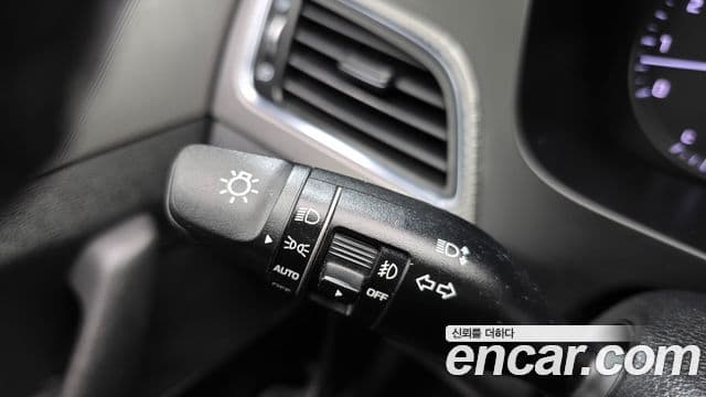 Hyundai LF Sonata Special, 2015 18