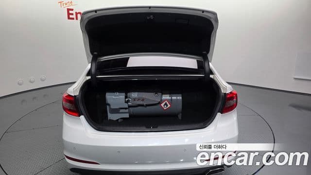 Hyundai LF Sonata Special, 2015 20