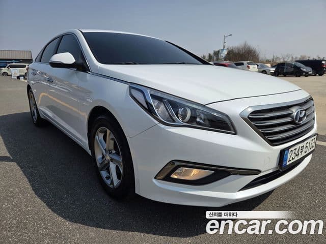 Hyundai LF Sonata Special, 2017 3