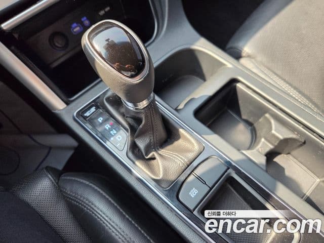 Hyundai LF Sonata Special, 2017 18