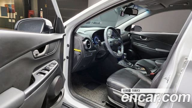 Hyundai Kona Modern Art, 2018 11