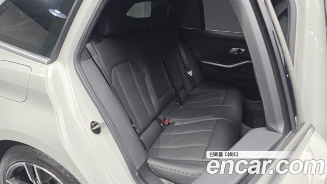 BMW 3시리즈 (G20) 320i Туринг (Touring), 2023 12