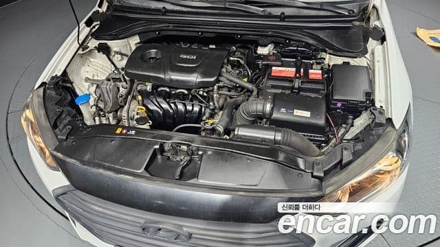 Hyundai Avante AD 1.6 GDI Smart, 2016 6